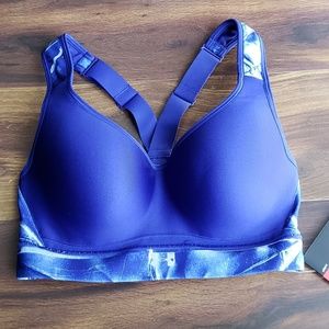 HeatGear Armour 32D Under Armour Bra 1314275 High